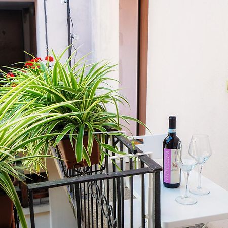 Casa Giulini - The House Of Travelers Apartment Como Exterior photo